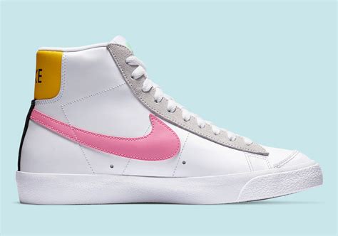 nike mid blazer 77 pink